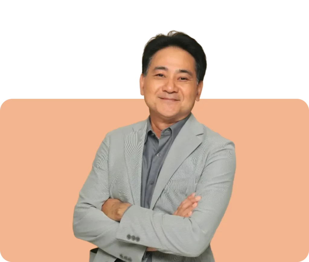 นายรวิวัฒน์ พนาสันติภาพ กรรมการผู้จัดการ